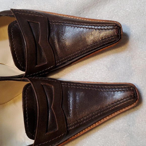 Prada Shoes. - Picture 7 of 16